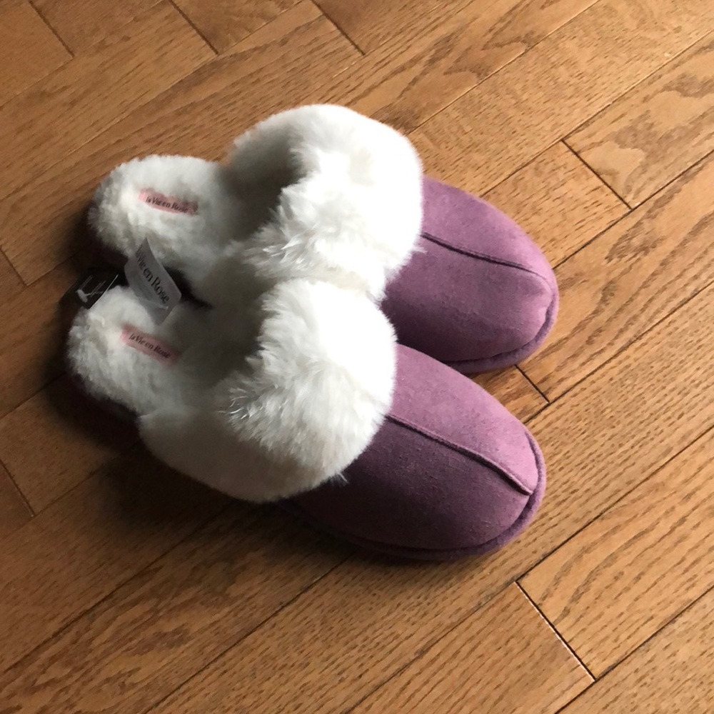La Vie En Rose Memory Foam Clog Slippers